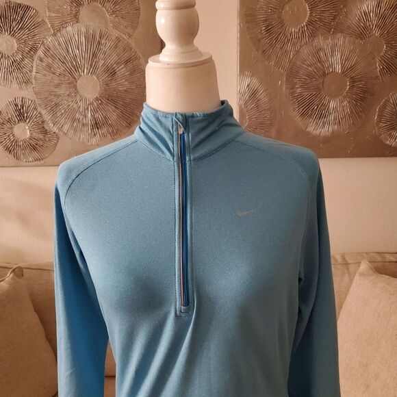 ✨ NIKE ✨ Women's Element Half Zip Running Top - [Medium, Blue] - Picture 2 of 10
